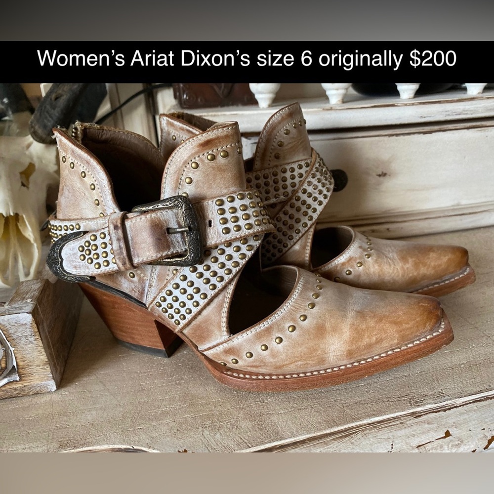 Ariat Dixons
